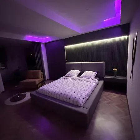 Apartment Deluxe